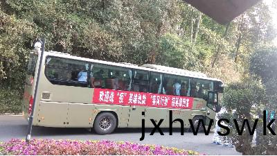倖得(de)有您，國(guo)晉(jin)消(xiao)防緻敬(jing)人間天使抗疫(yi)英雄(xiong)！歡迎迴傢(jia)！